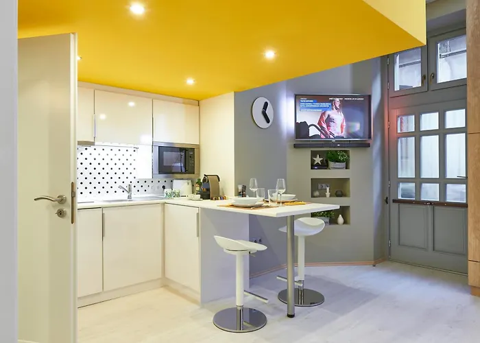 Stylish Design * بودابست