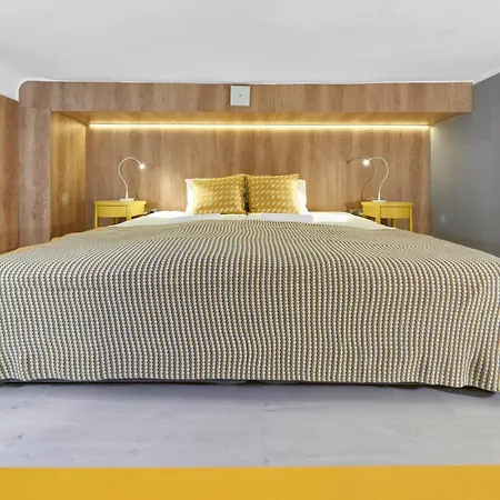Stylish Design Apartment *